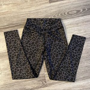 Kamo Fitness High Waisted Soft Leggings 7/8 Length Seamless Waistband